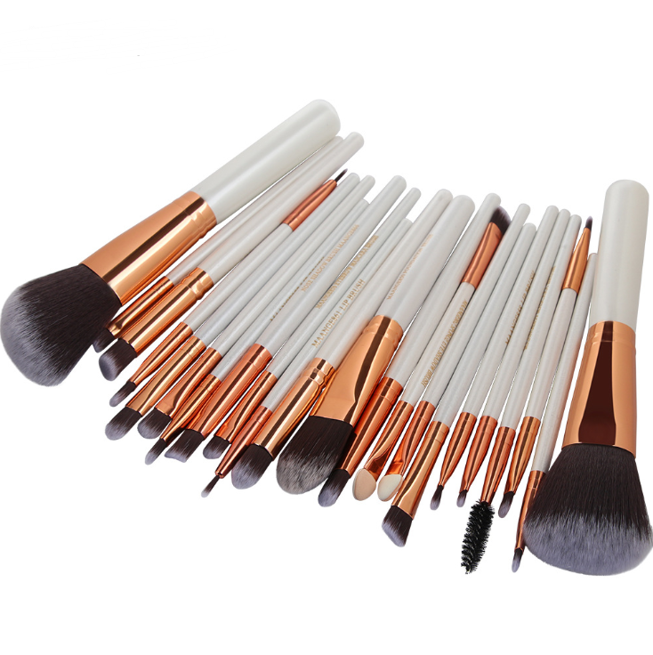 22 Piece Cosmetic Makeup Brush Set BapMagic